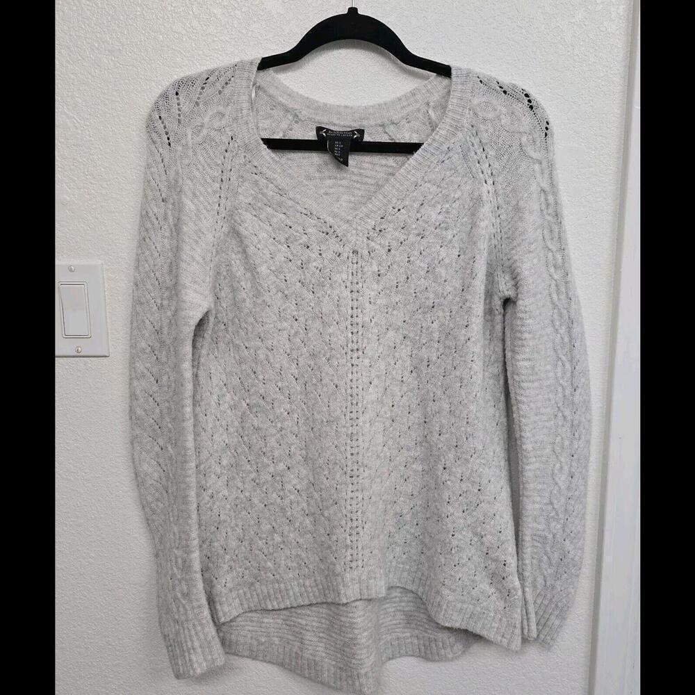 Women's NANETTE LEPORE Gray Long Sleeve Sweater Size S